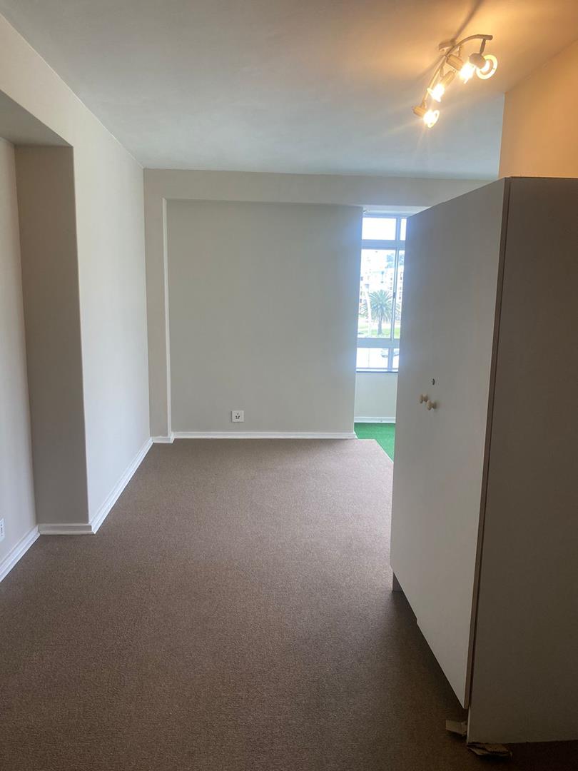 To Let 2 Bedroom Property for Rent in Humewood Eastern Cape
